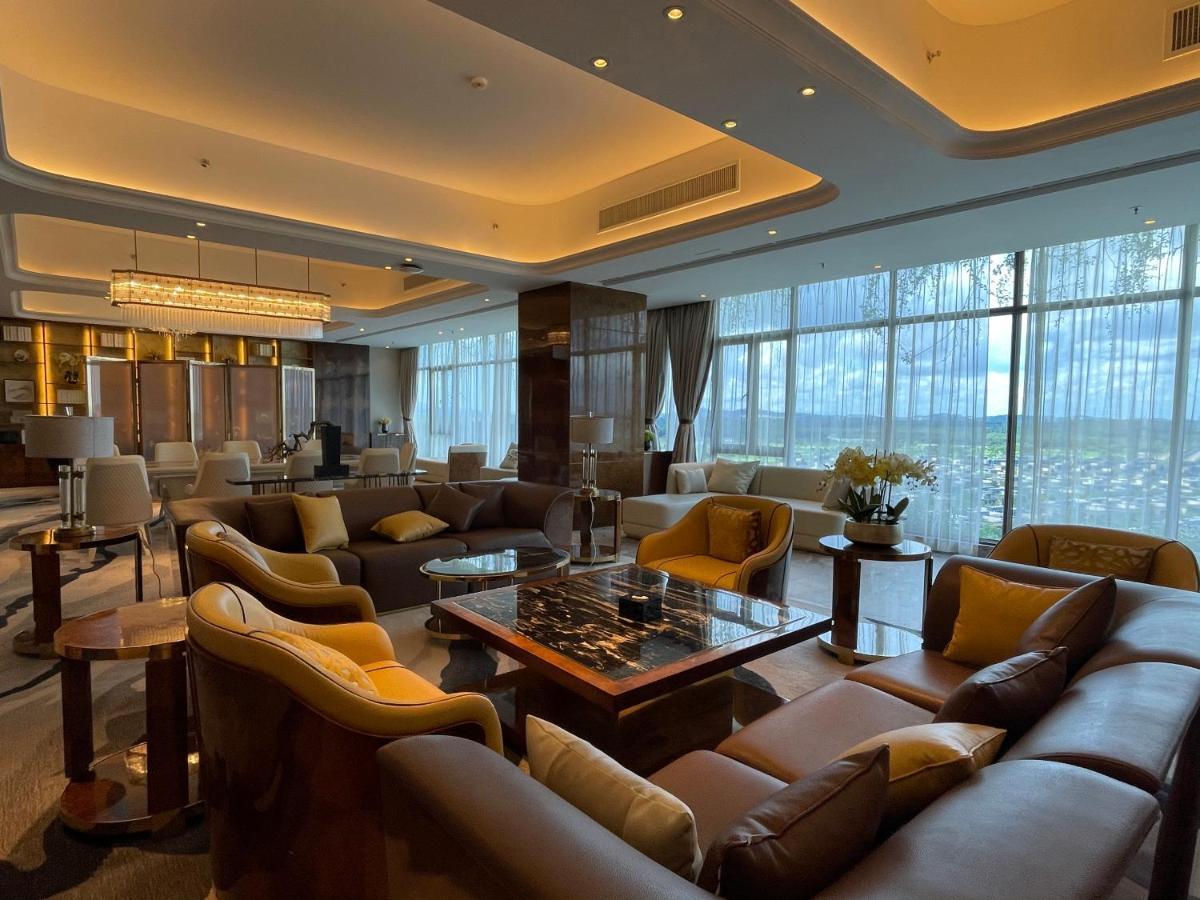 Forest City Golf Hotel Nusajaya  Extérieur photo